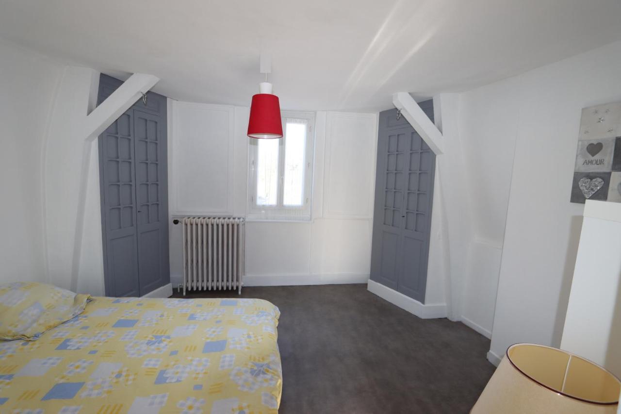 Maison Bourges Luaran gambar